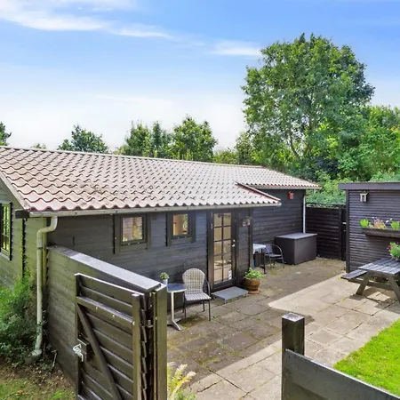 Bedine - 1-3km From The Sea By Interhome