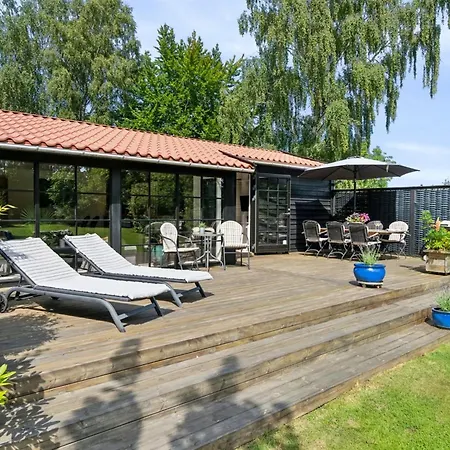 Bedine - 1-3km From The Sea By Interhome Tatil Evi