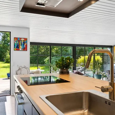 Bedine - 1-3km From The Sea By Interhome
