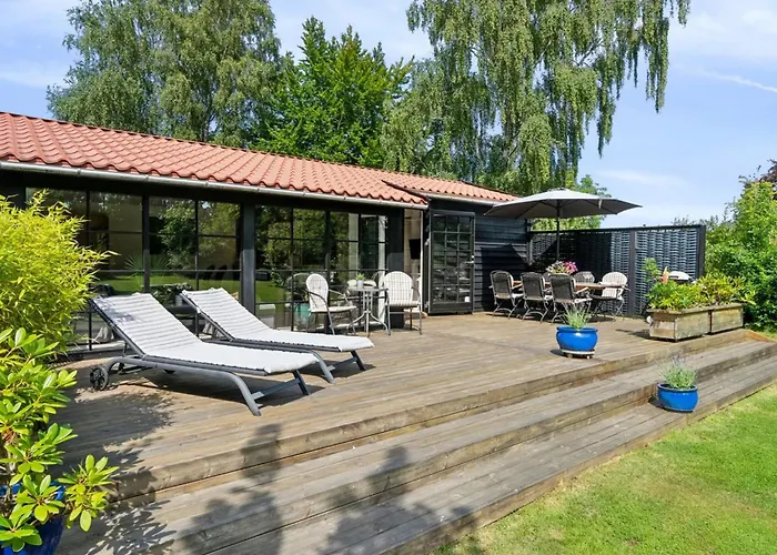 Bedine - 1-3km From The Sea By Interhome 度假居